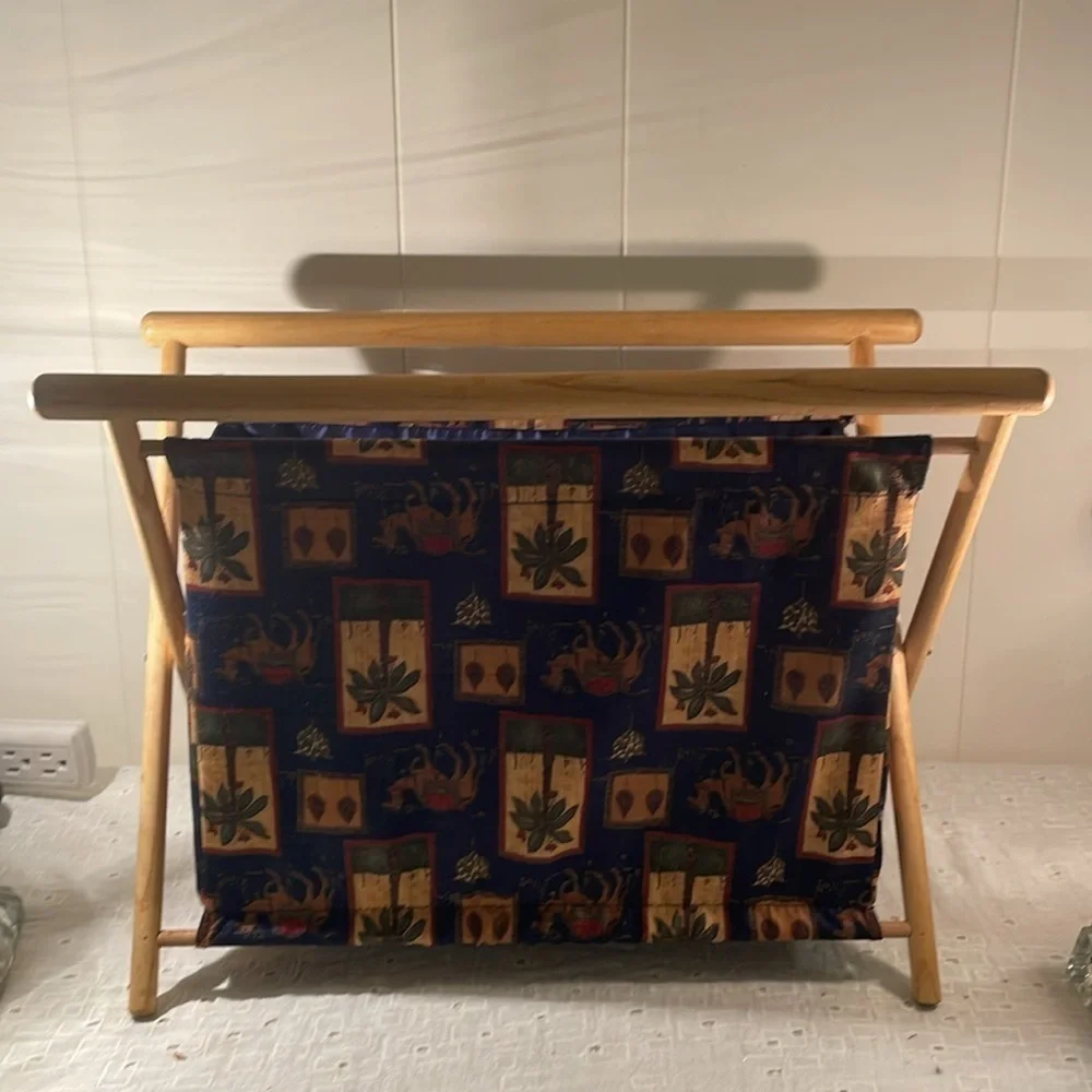 Sewing Camel Ethnic Cloth Print Pocket Yarn Storage Wooden